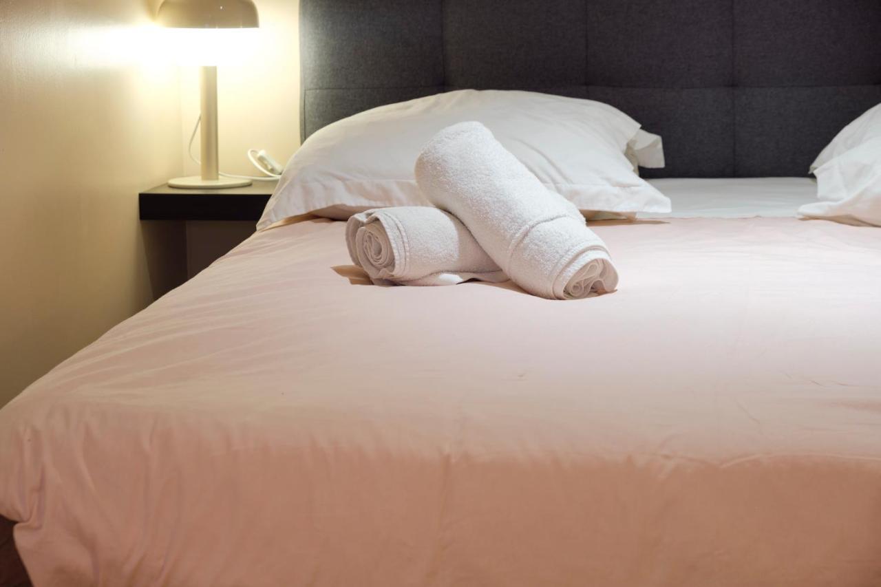 Suite Adamas Лион Экстерьер фото