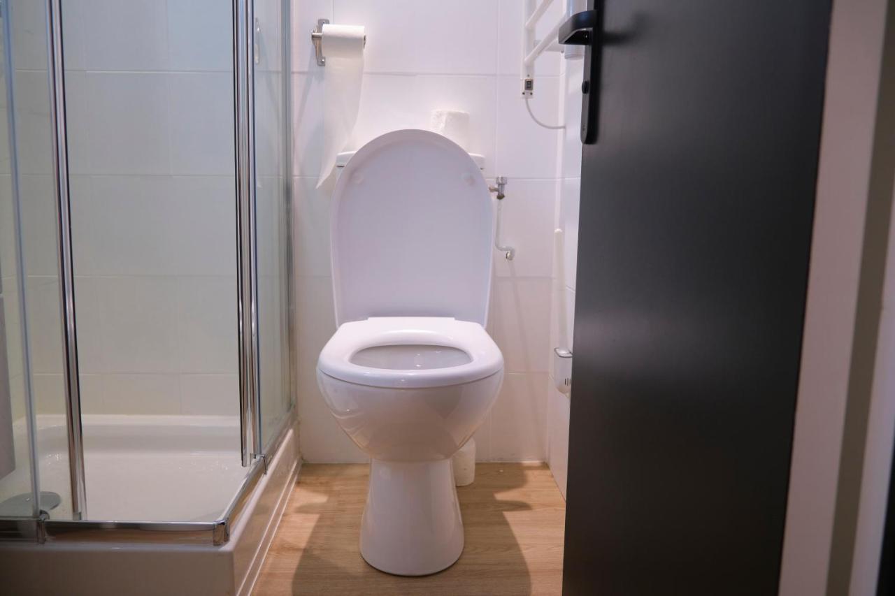 Suite Adamas Лион Экстерьер фото